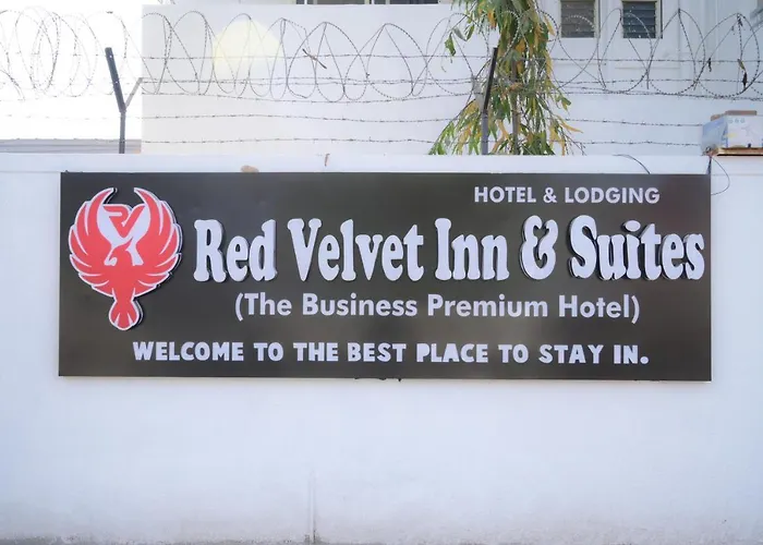 Red Velvet Inn & Suites
