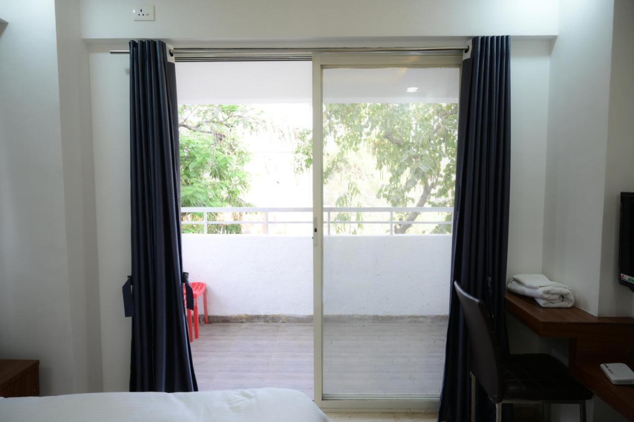 Red Velvet & Suites * Pune